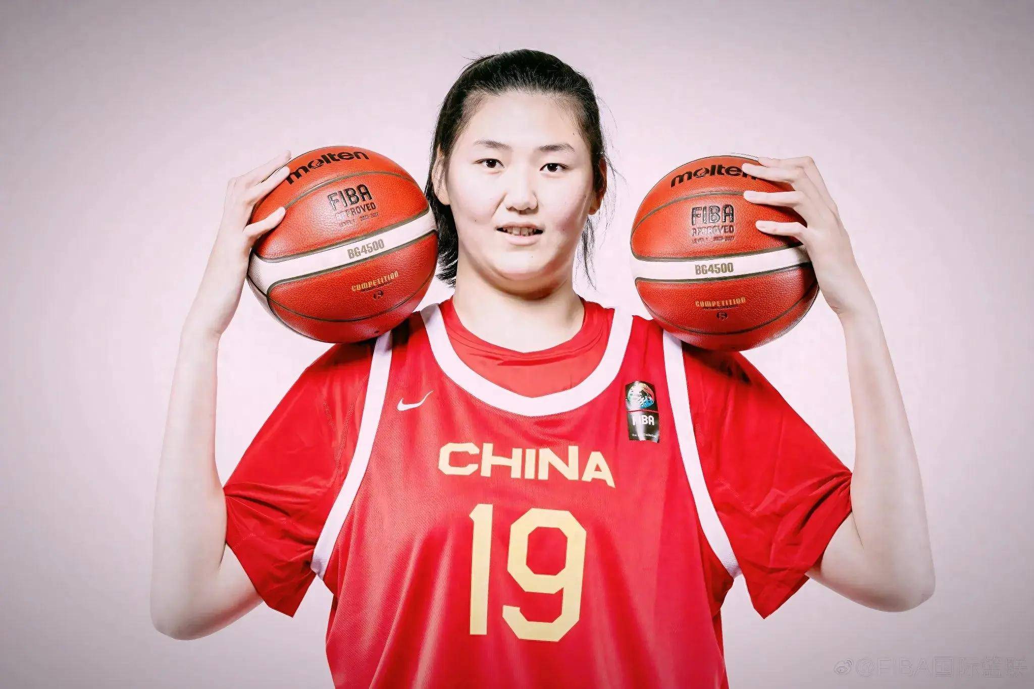开云体育登录入口-张子宇国家队首秀砍18分中国女篮大胜波黑的简单介绍
