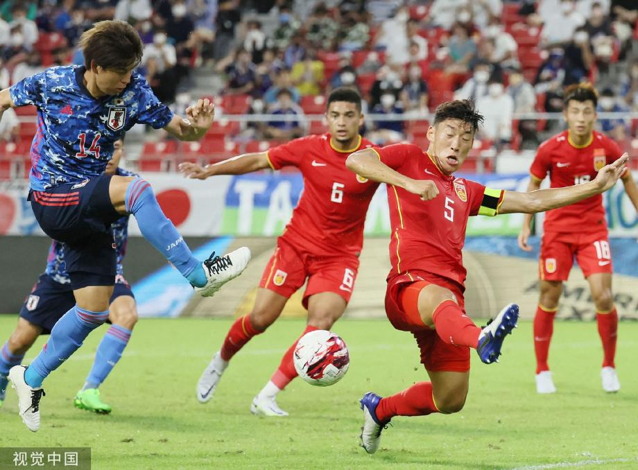 开云体育官网-包含东亚杯-朱辰杰冒顶送礼国足首战0-3完败韩国的词条