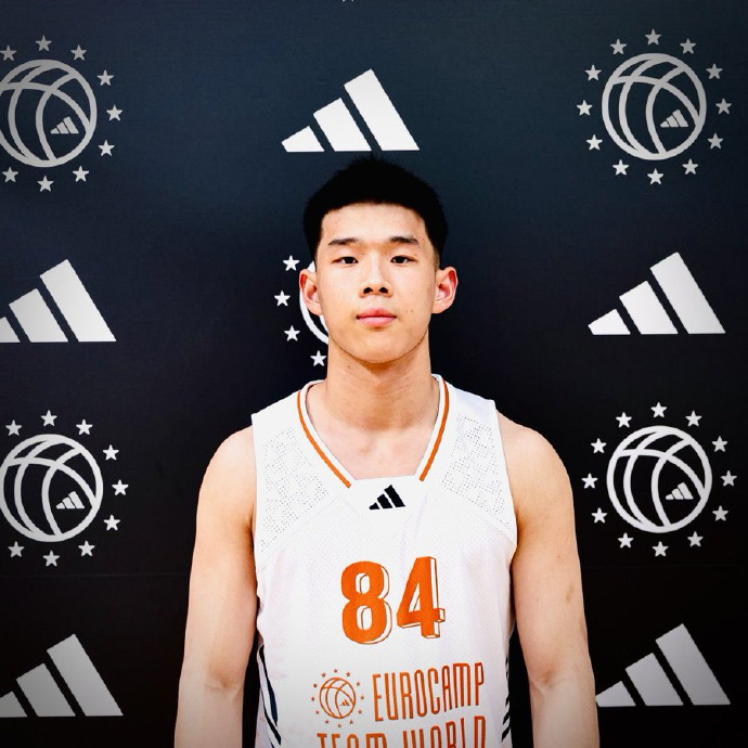 曝杨瀚森选秀当天会到纽约林葳锁定夏联资格(杨瀚森最新nba选秀排名)