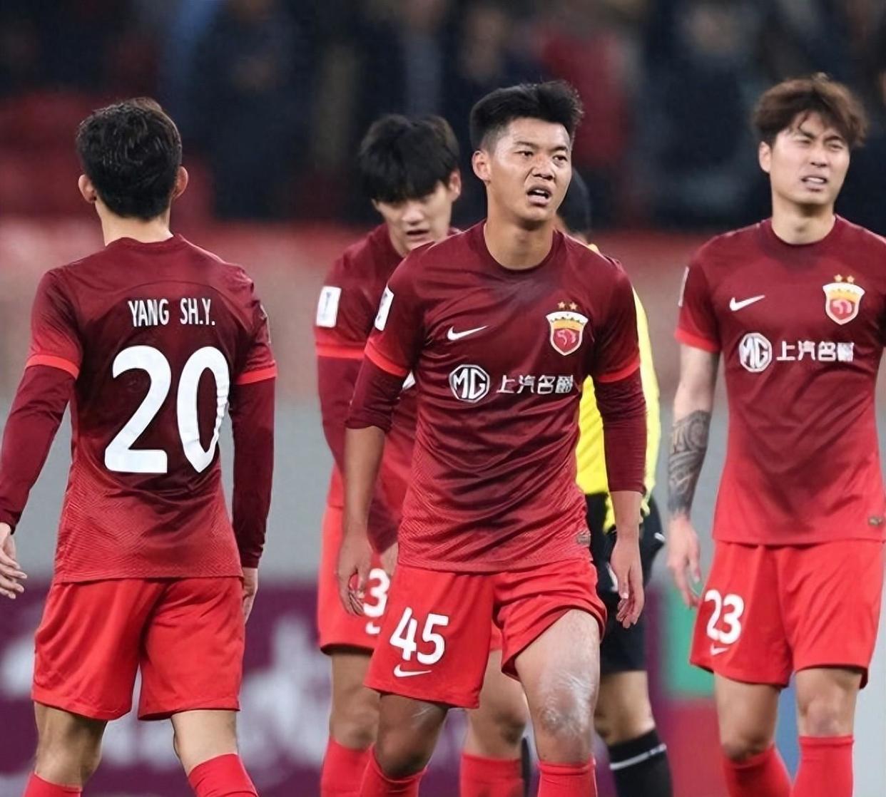 0-2！比国足还惨，亚洲冠军沦为鱼腩，9轮0胜5分，提前垫(亚洲冠军是谁)